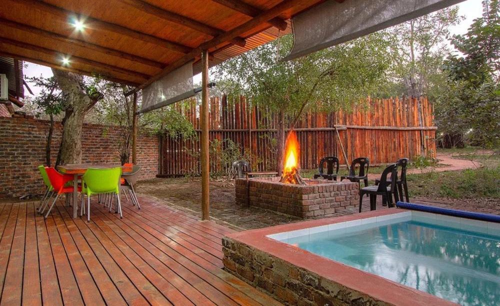 Kruger Wild Dog Inn Marloth Park Kültér fotó